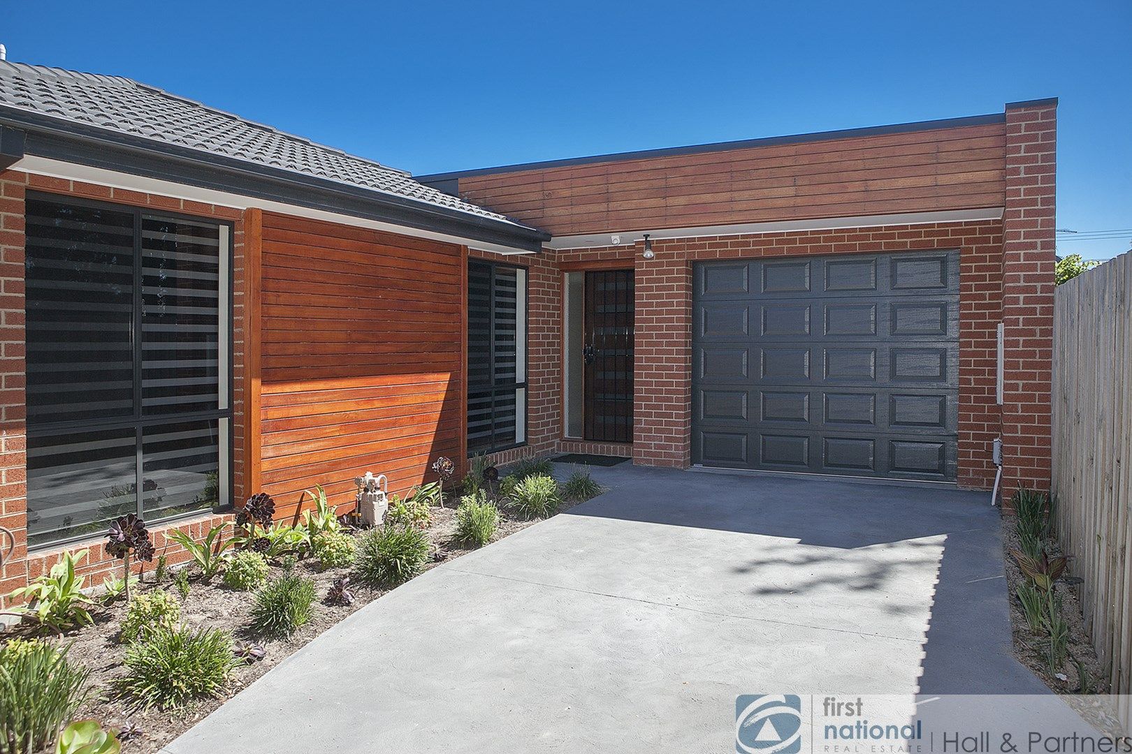 2/17 Sandala Court, Dandenong North VIC 3175, Image 0