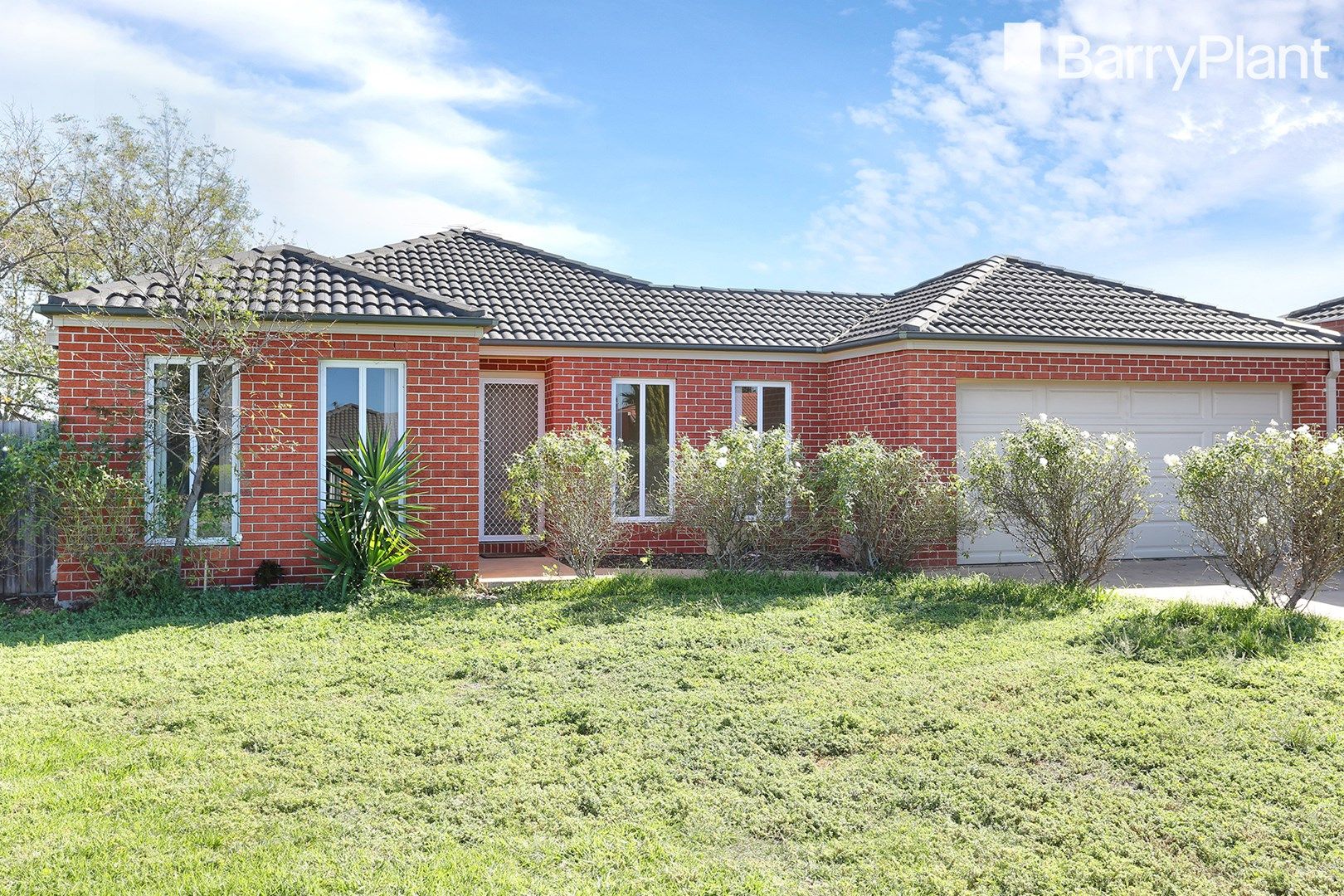 3 bedrooms House in 1 Lanark  Court POINT COOK VIC, 3030