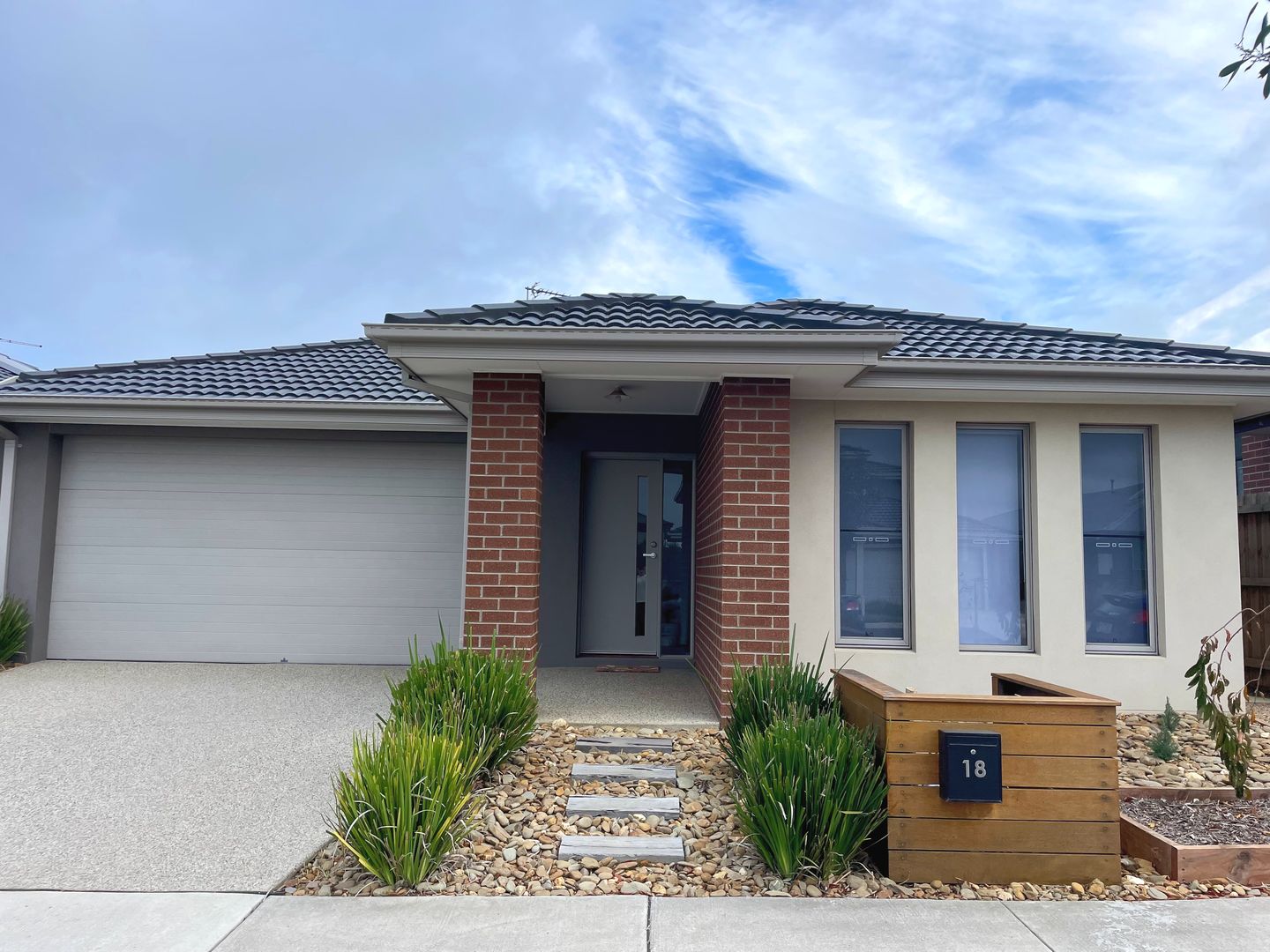 18 Vienet Avenue, Armstrong Creek VIC 3217, Image 0