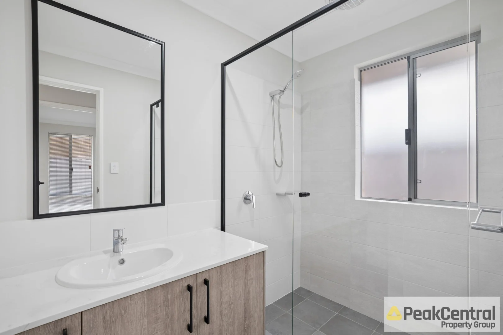 Additional image 16 of 54 Glimmer Loop, Bennett Springs WA 6063