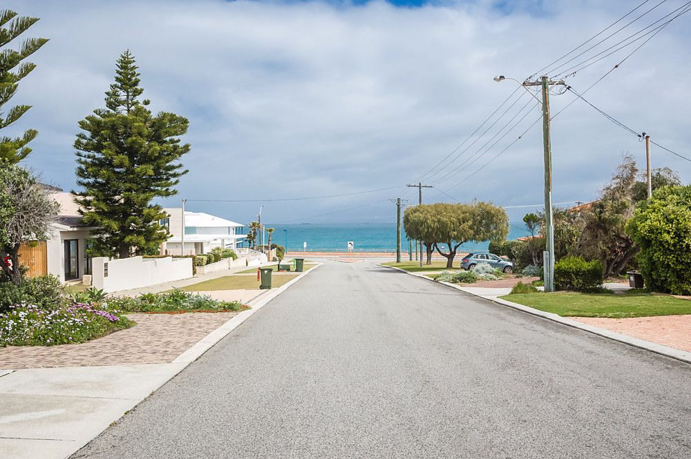 1/21 Beachton Street, North Beach WA 6020, Image 1