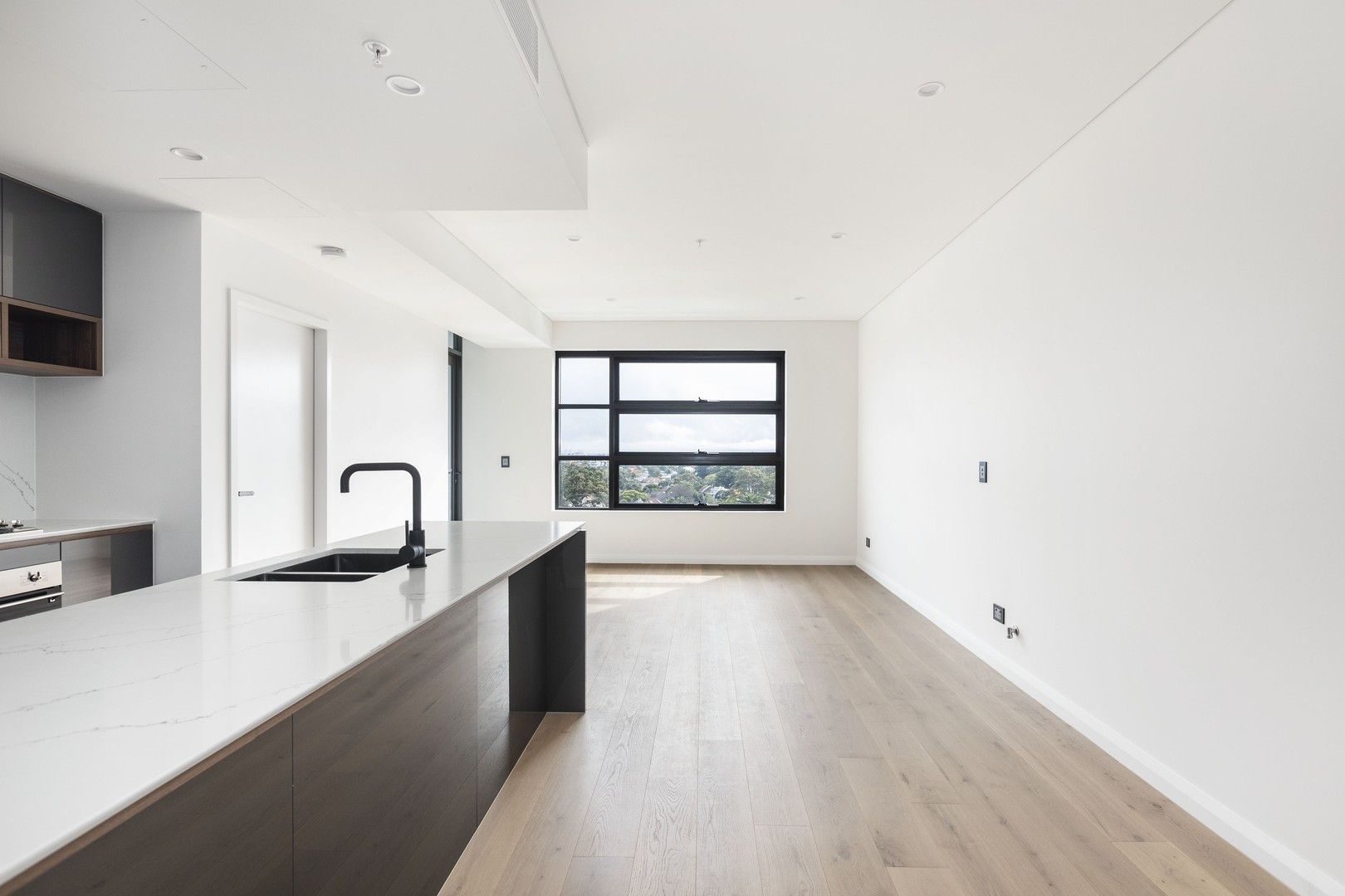 2 bedrooms Apartment / Unit / Flat in C405/287-309 Trafalgar Street PETERSHAM NSW, 2049