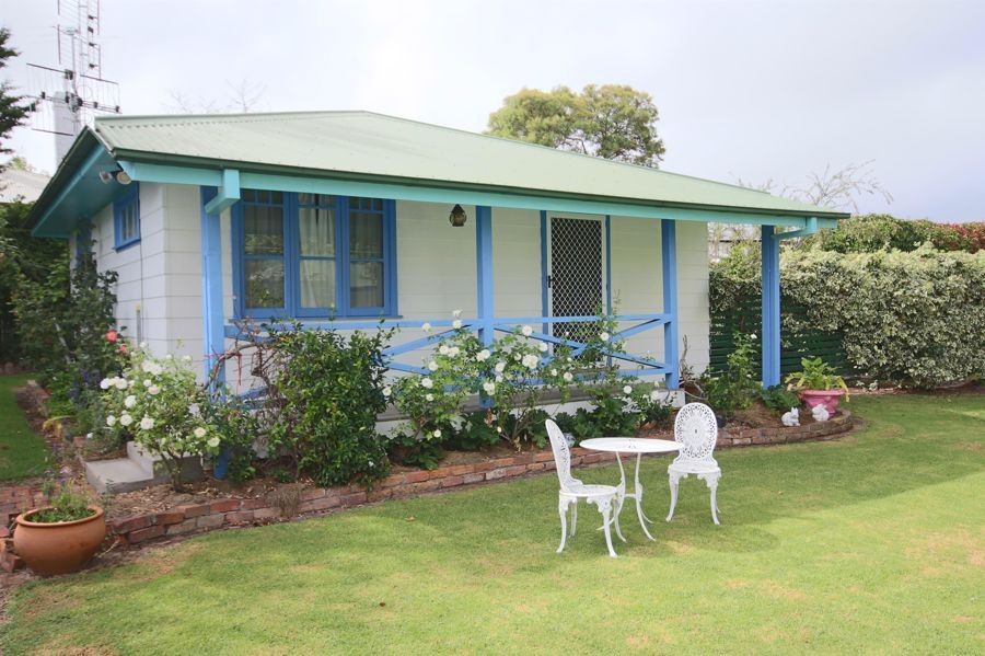 85 Molesworth Street, Tenterfield NSW 2372, Image 2