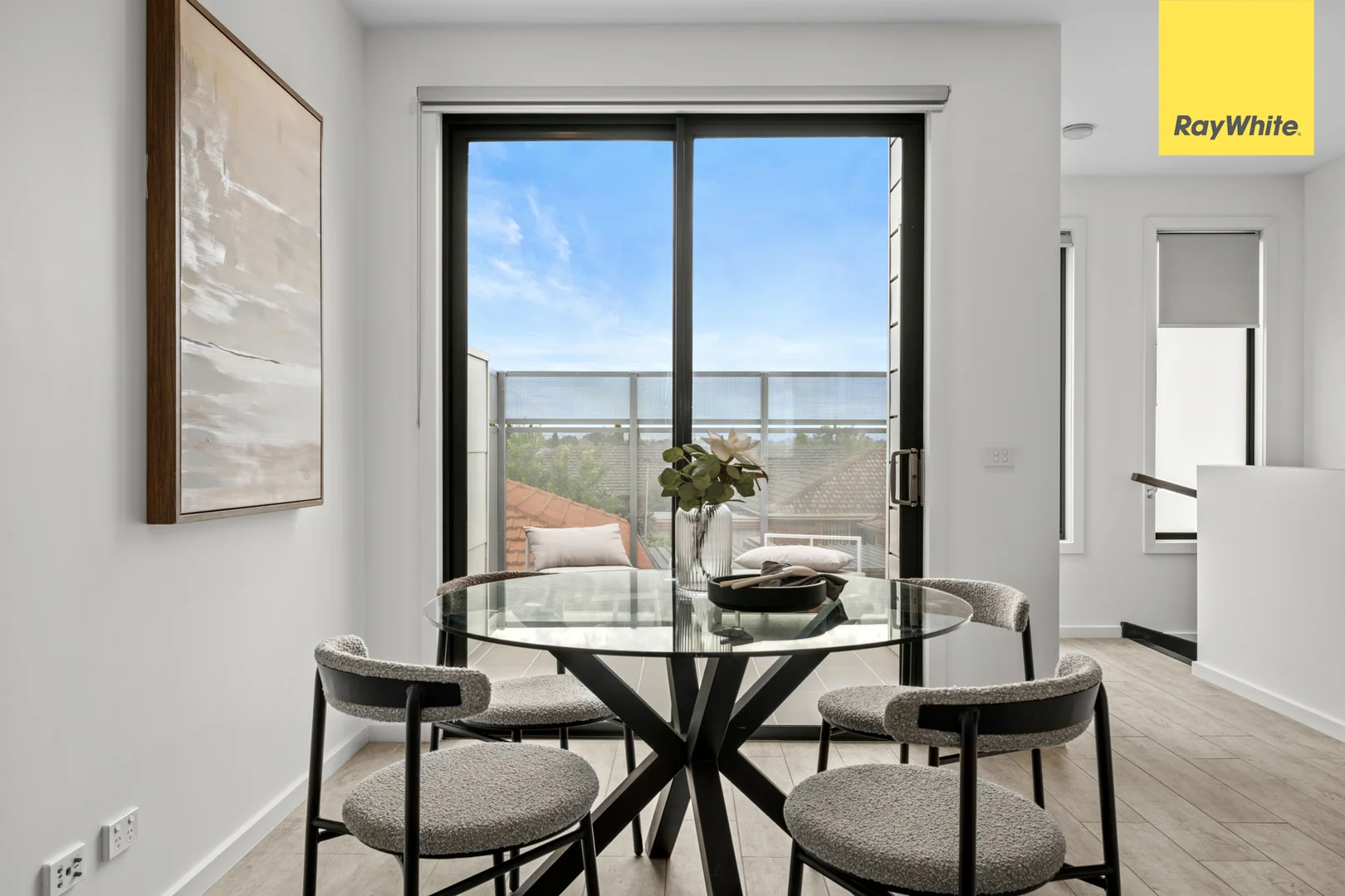 Additional image 13 of 4/1 Erskine Avenue, Reservoir VIC 3073