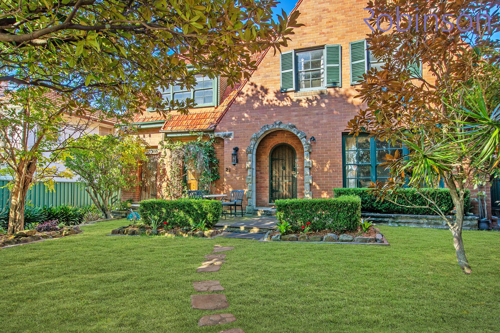 4 bedrooms House in 21 City Road ADAMSTOWN HEIGHTS NSW, 2289