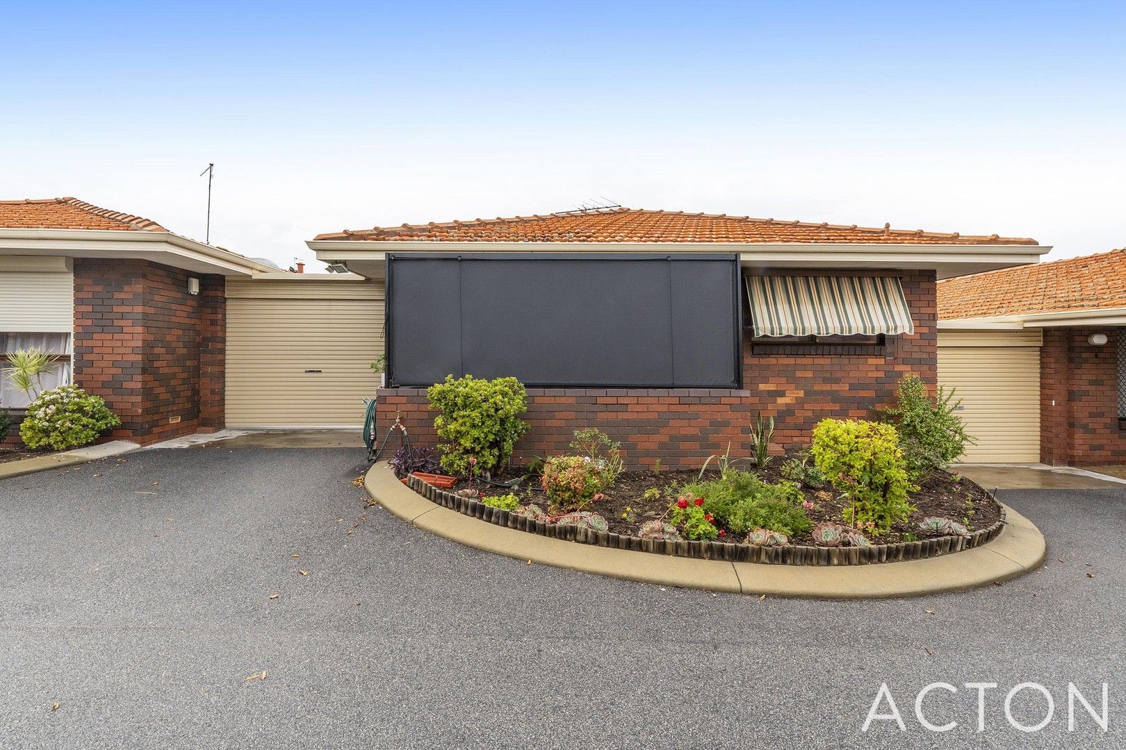 3/9 Creery Street, Dudley Park WA 6210, Image 0