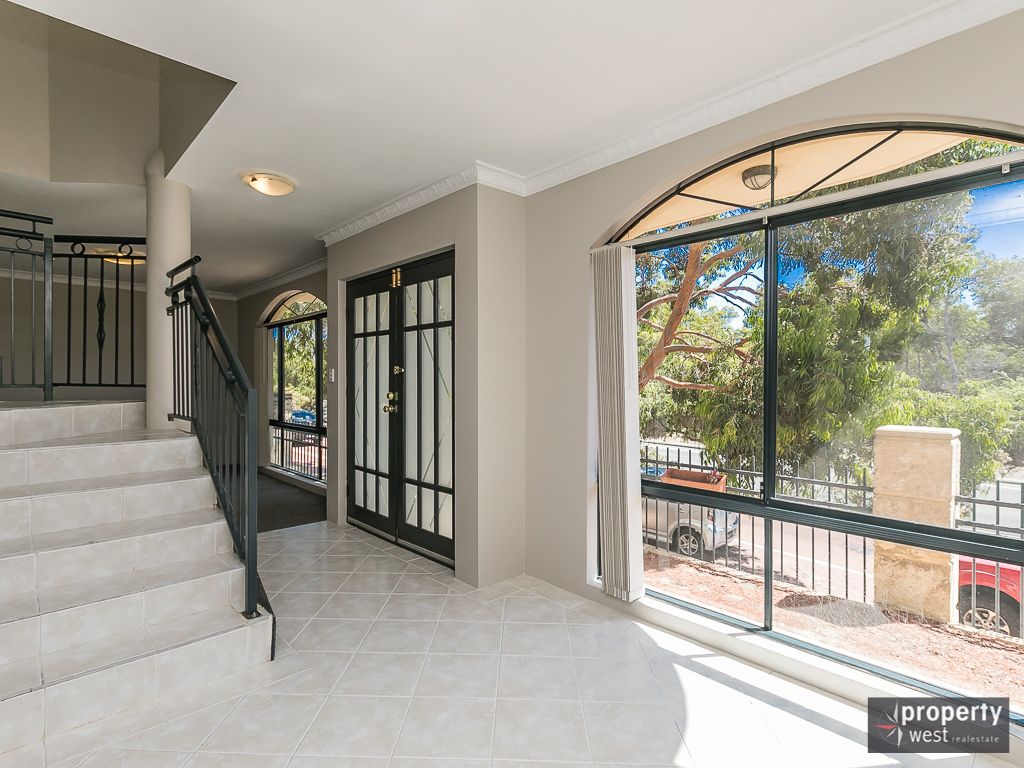 461 Lakeside Drive, Joondalup WA 6027, Image 2