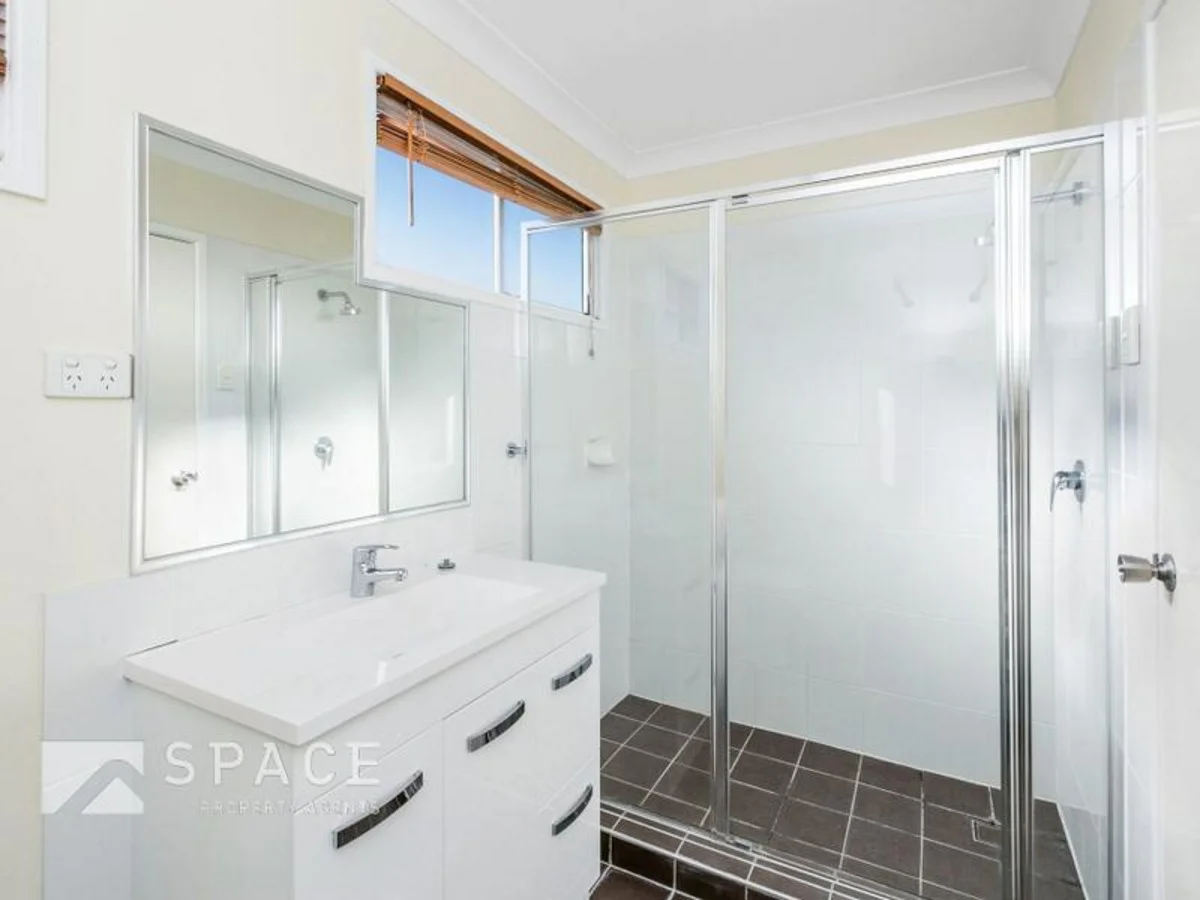 Additional image 11 of 50 Ashgrove Avenue, Ashgrove QLD 4060