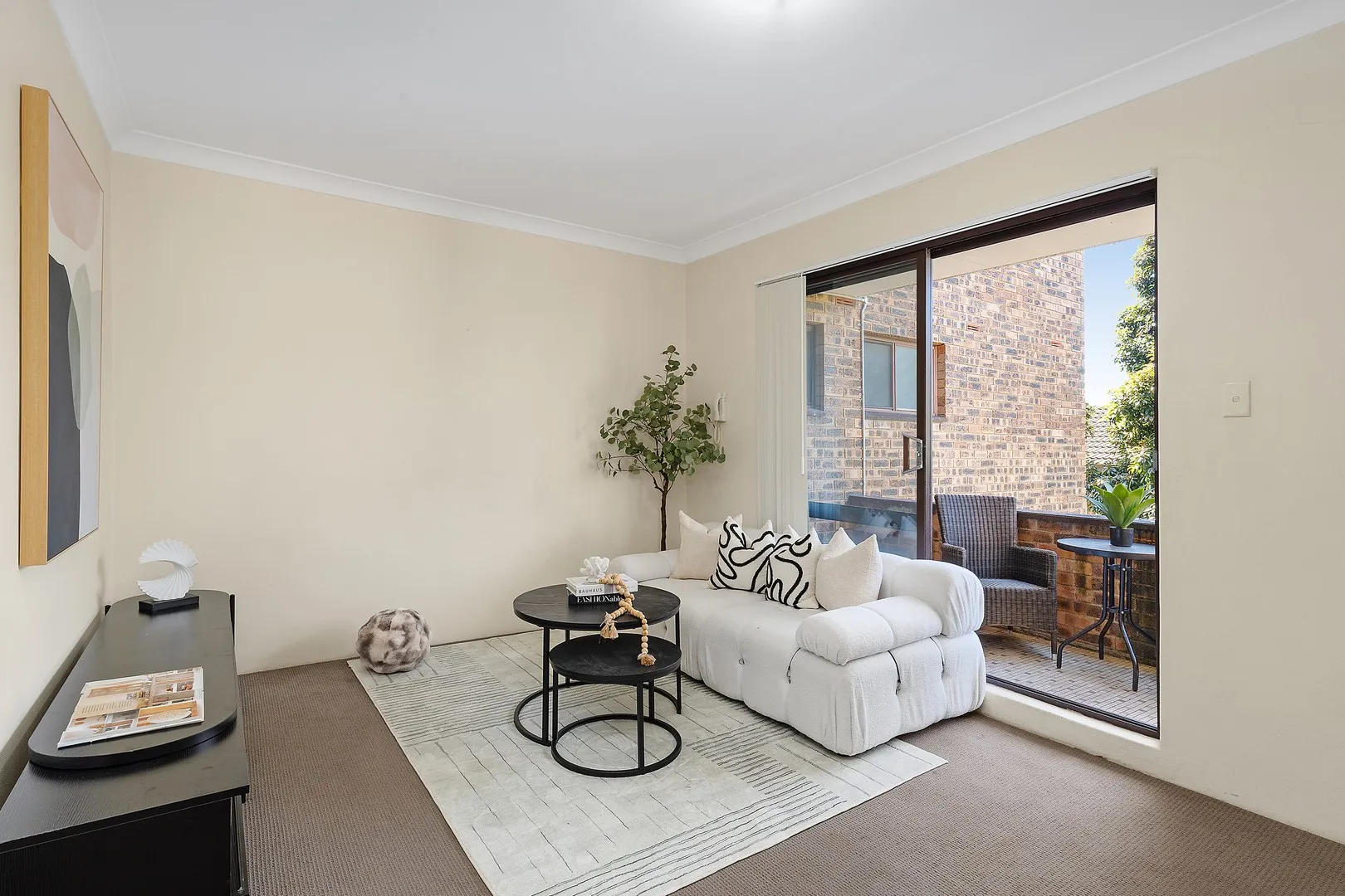 Low Maintenance Living In Prime Position, Hornsby