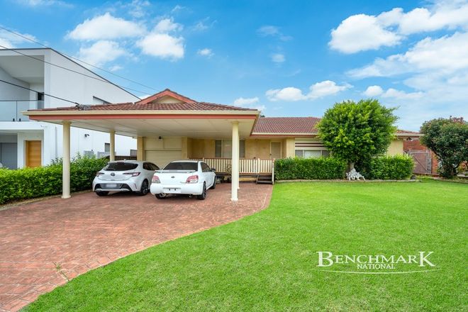 Picture of 26 Selway Avenue, MOOREBANK NSW 2170