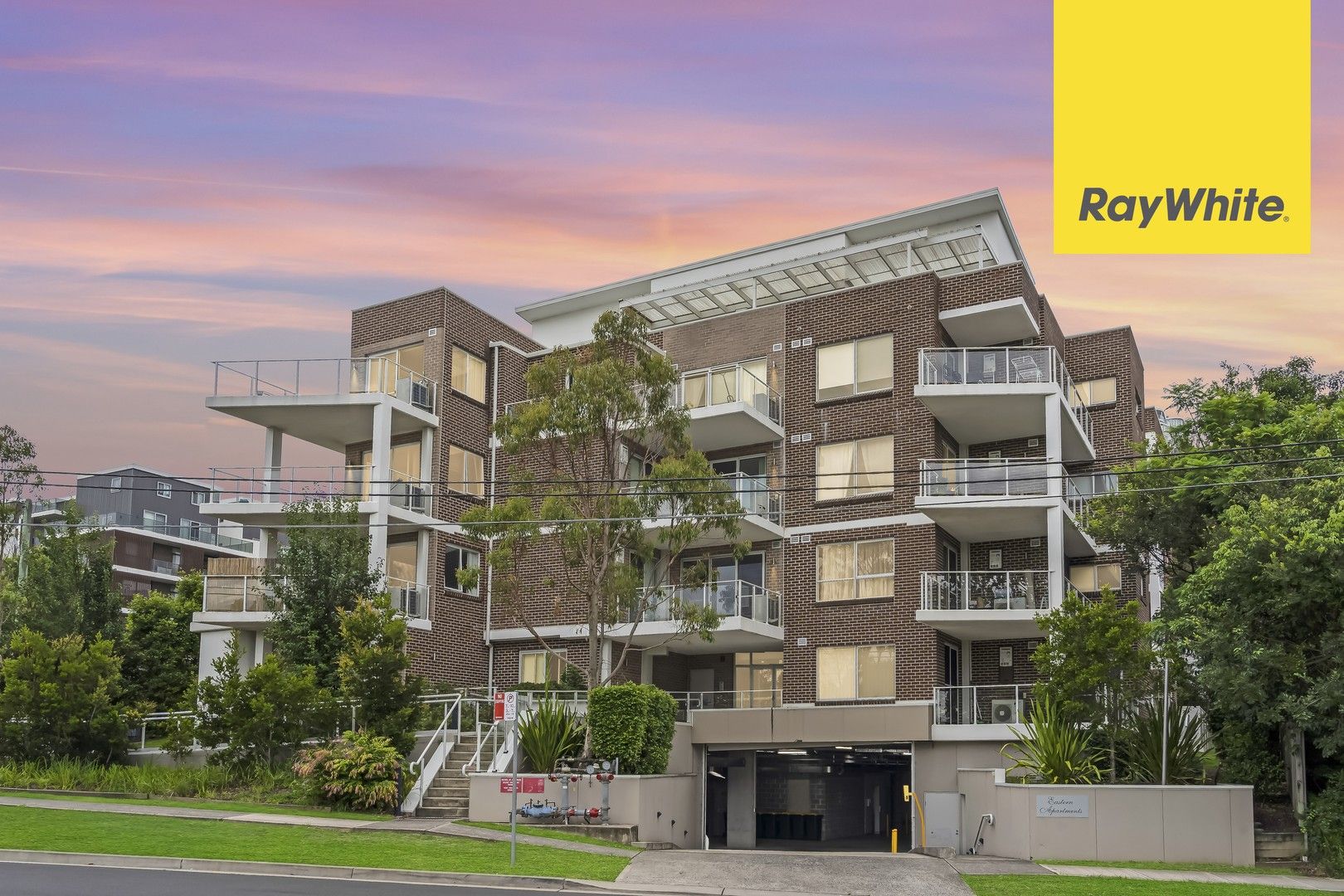 2 bedrooms Apartment / Unit / Flat in 9/32 Essex Street EPPING NSW, 2121