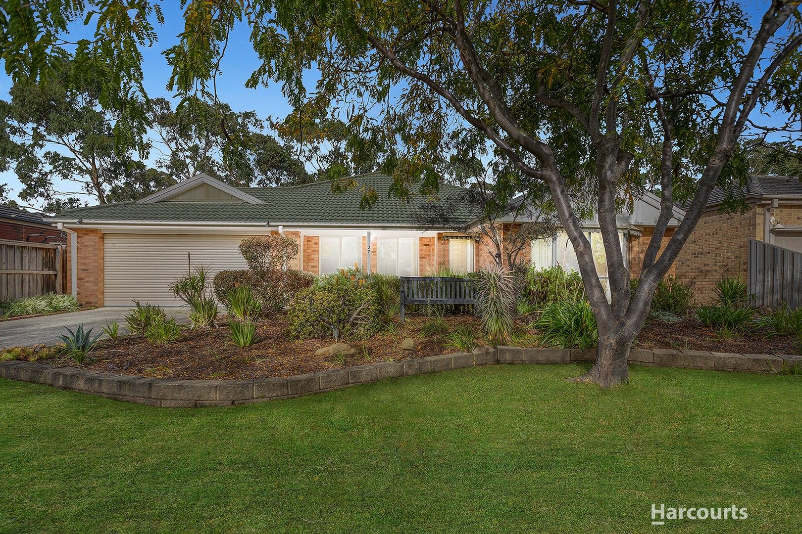 27 Hammerwood Green, Beaconsfield VIC 3807, Image 0