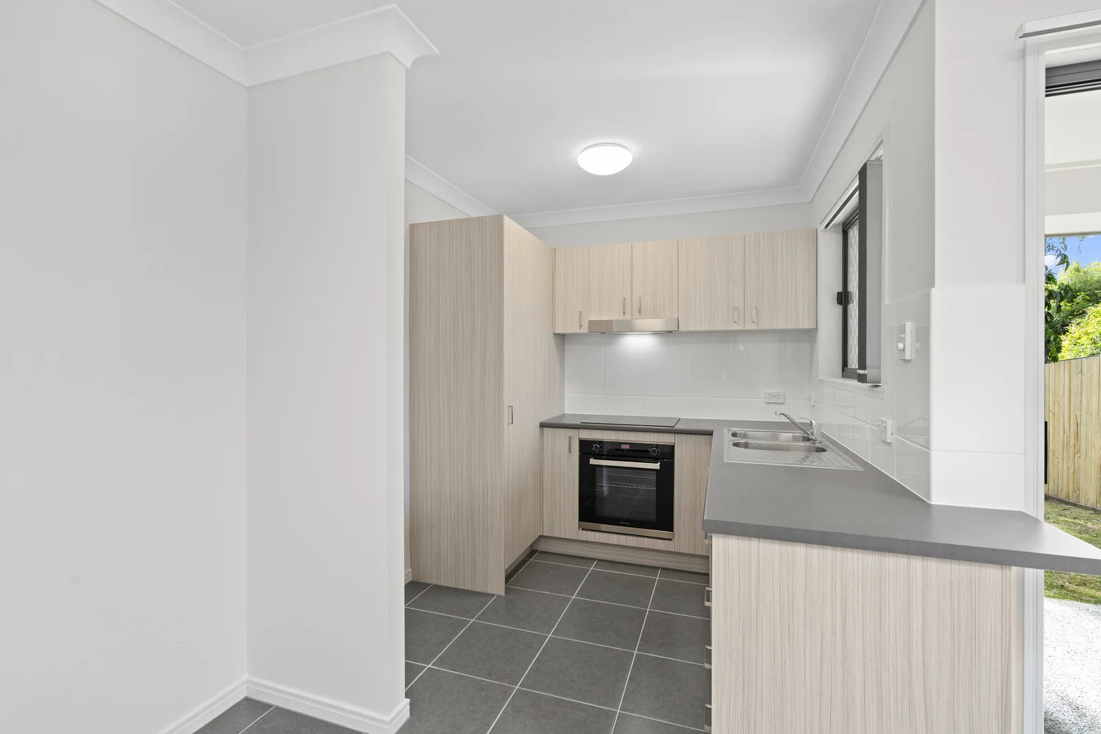 Additional image 2 of 1/26 Finch Court, Loganlea QLD 4131