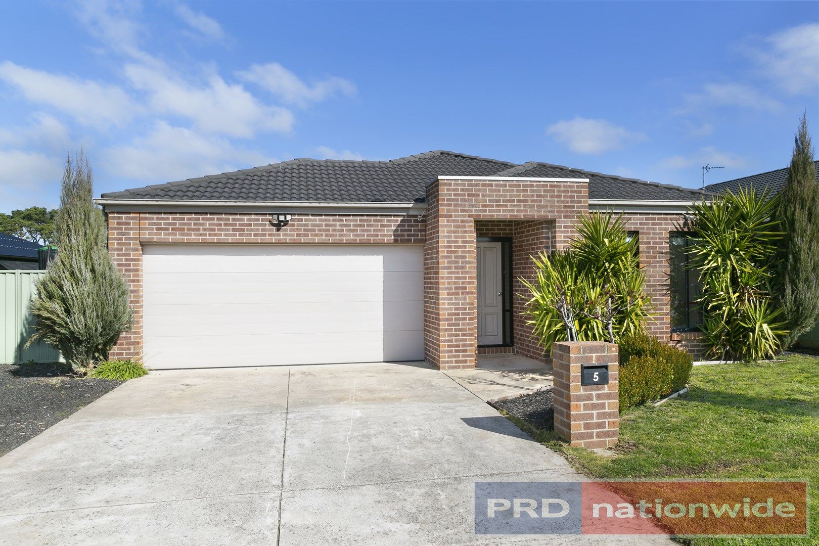 5 Hodge Street, Miners Rest VIC 3352, Image 0