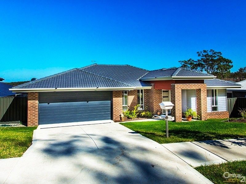 4 Ayes Avenue, Cameron Park NSW 2285