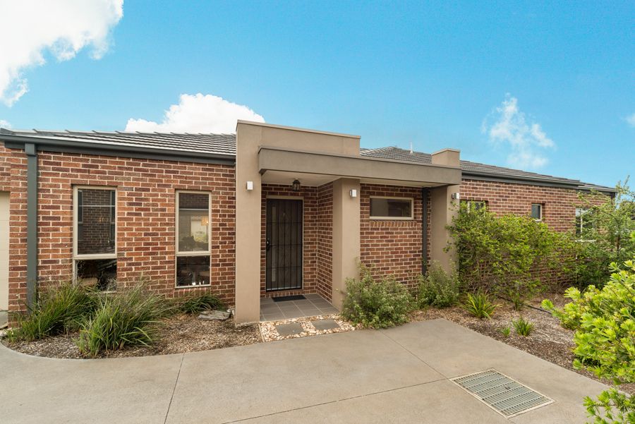 Unit 2, 4 Francis Crescent, Gisborne VIC 3437, Image 0