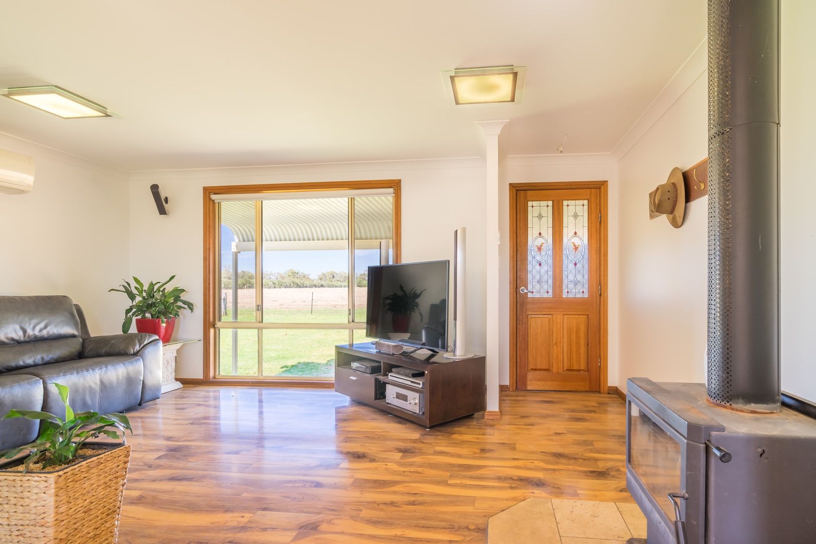 10R Dulcidene Road, Dubbo NSW 2830, Image 2