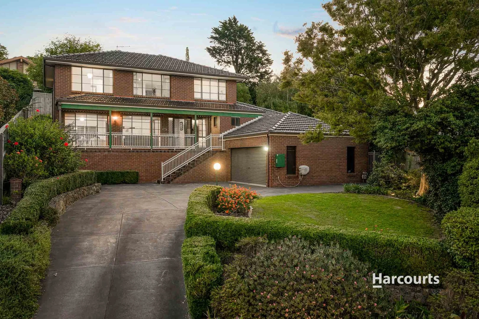 6 Bettina Court, Berwick VIC 3806