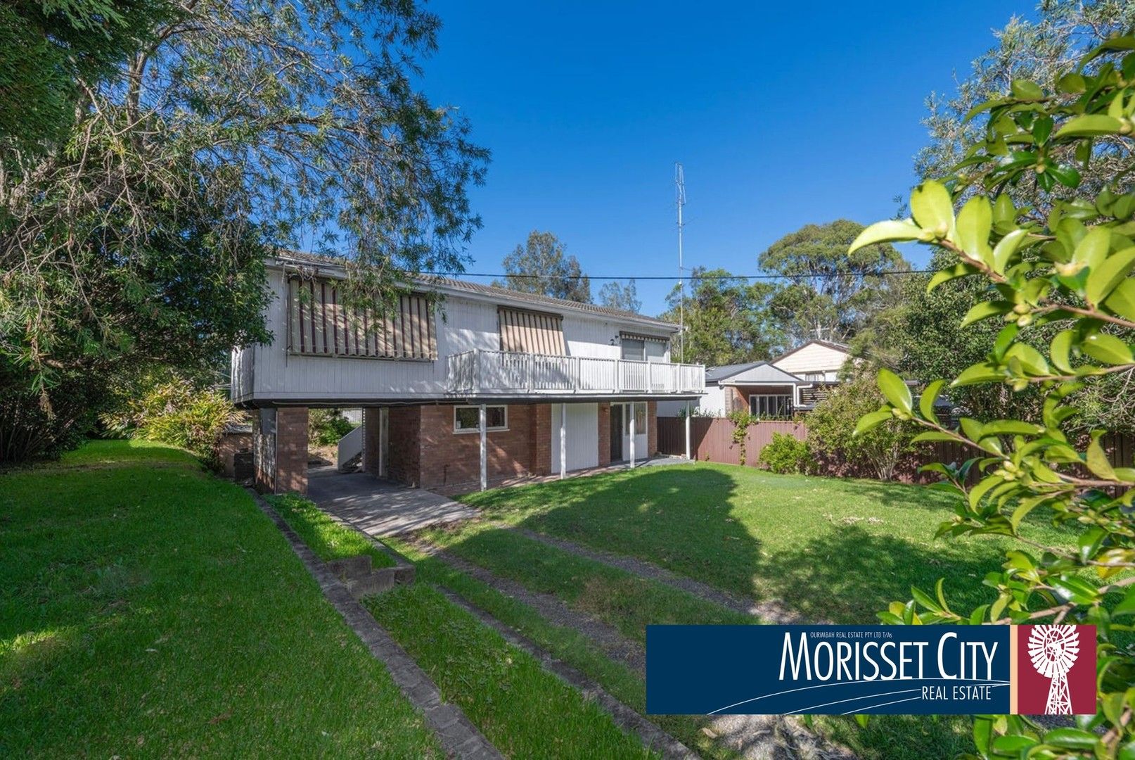 3 bedrooms House in 40 Macquarie Street BONNELLS BAY NSW, 2264