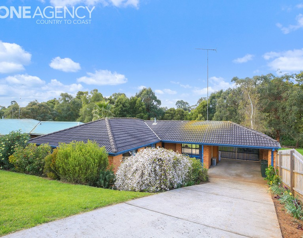 19 Hayes Drive, Warragul VIC 3820