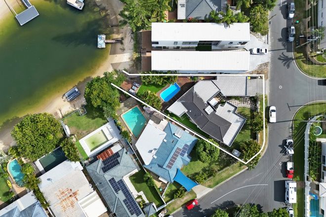 Picture of 53 Vatakoula Parade, MERMAID WATERS QLD 4218