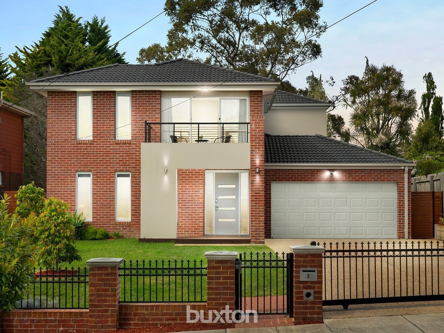 6 bedrooms House in 8 Baranbali Drive VERMONT SOUTH VIC, 3133
