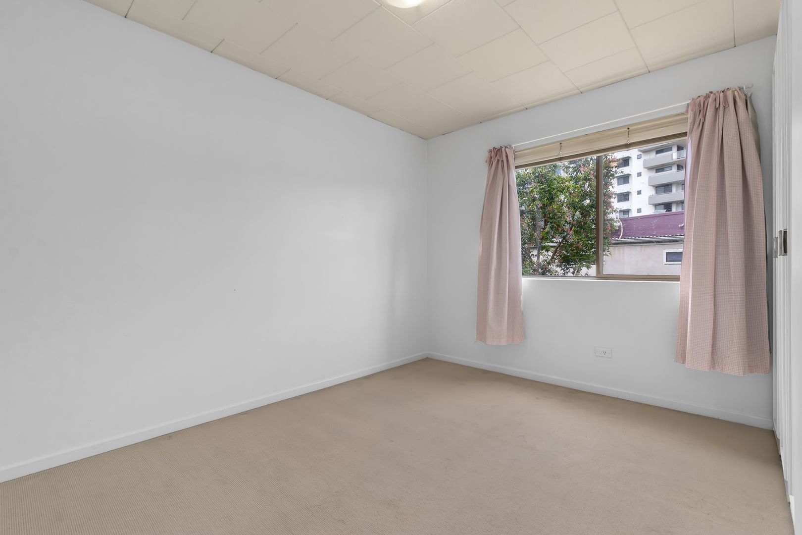 7/12 Patrick Lane, Toowong QLD 4066, Image 2