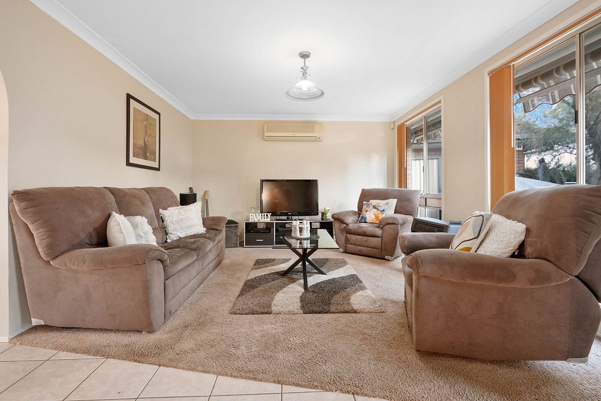 35 Boomerang Crescent, Raby NSW 2566, Image 1