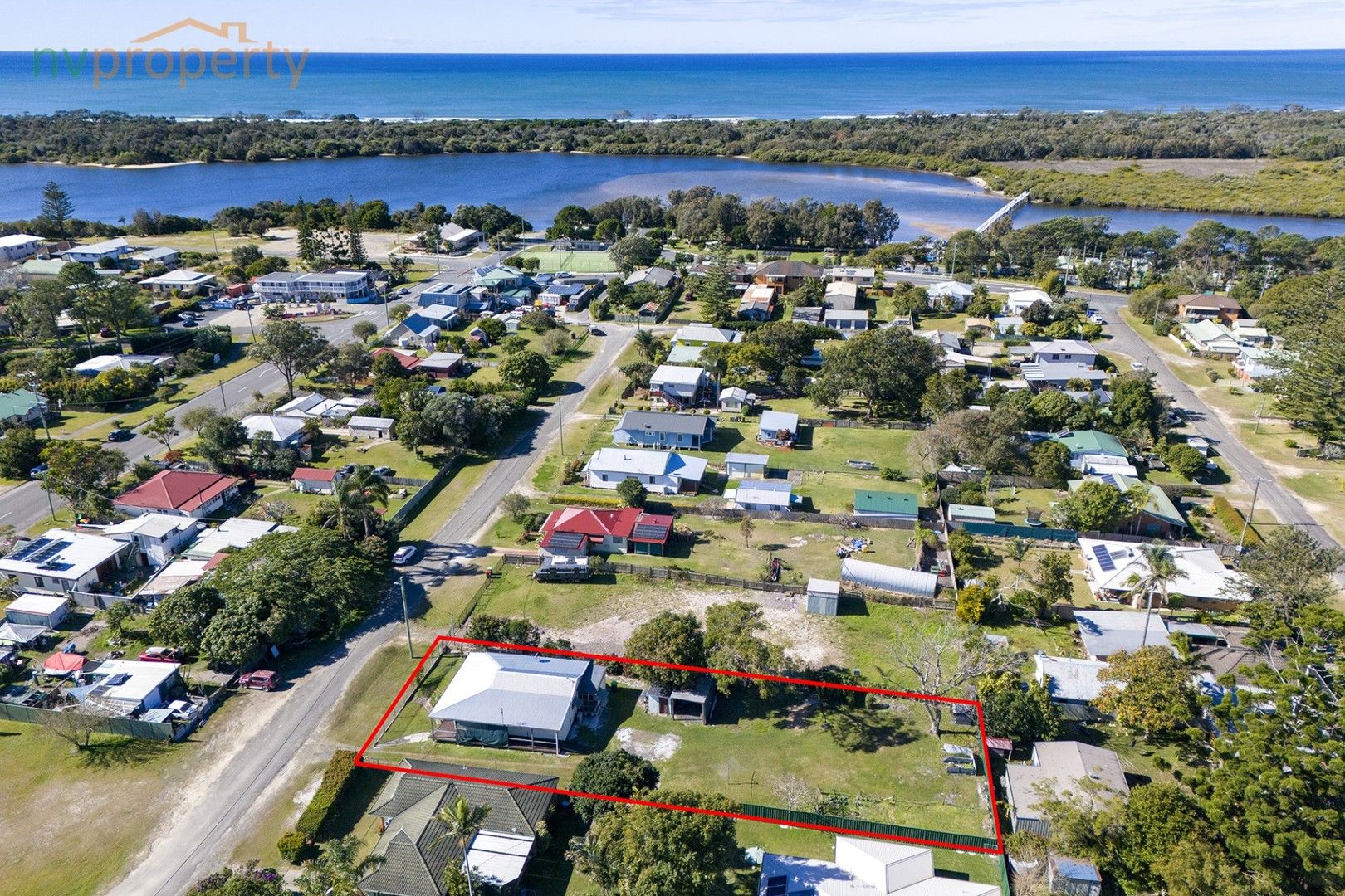 15 First Avenue, Stuarts Point NSW 2441, Image 0