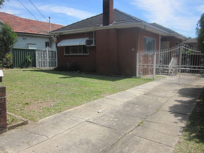 18 Rawson Road, Greenacre NSW 2190, Image 1