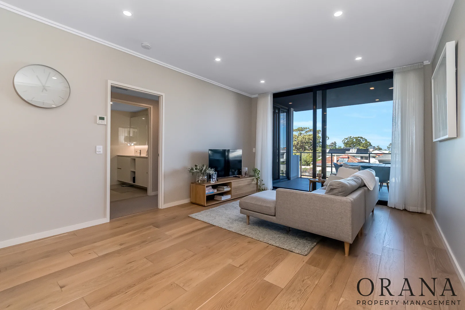 Additional image 7 of 102/8 Henley Street, Como WA 6152