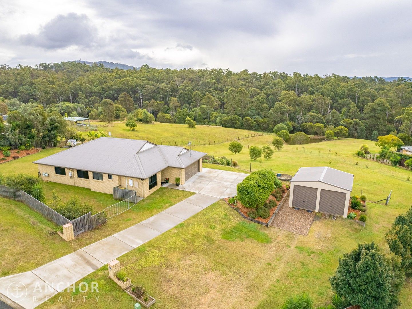4 bedrooms House in 95 Forest Ridge Drive TAMAREE QLD, 4570