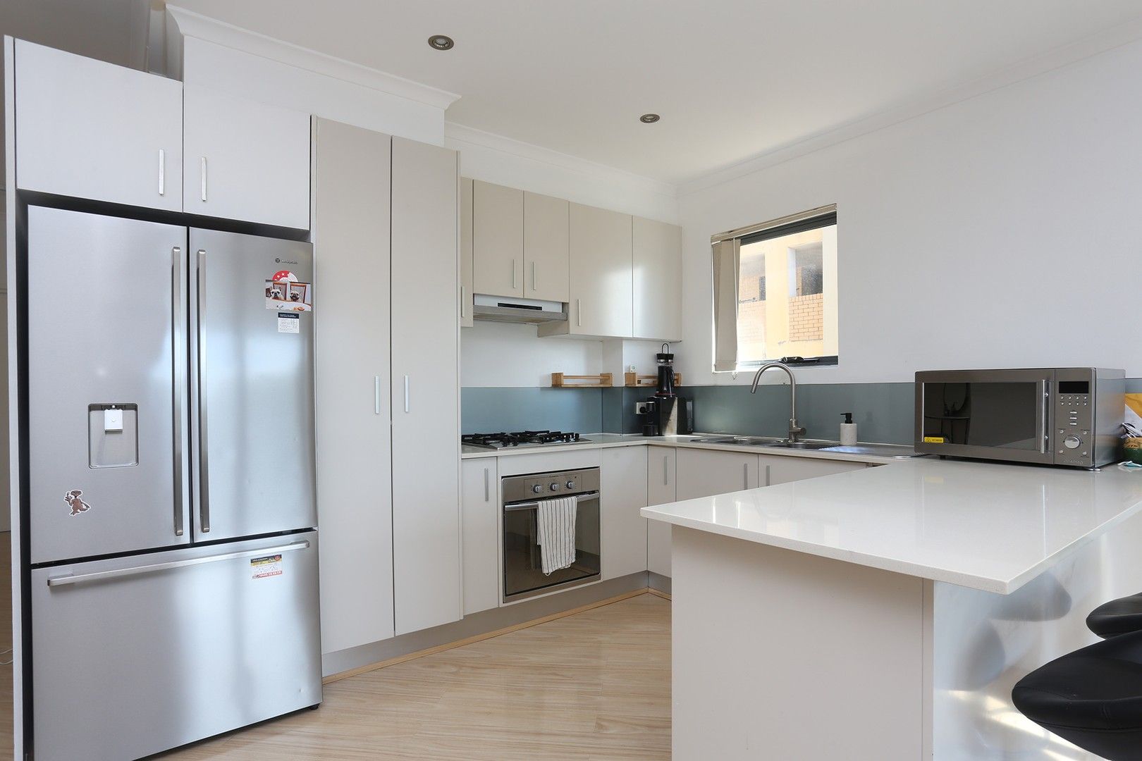 2 bedrooms Apartment / Unit / Flat in 410/296-300 Kingsway CARINGBAH NSW, 2229