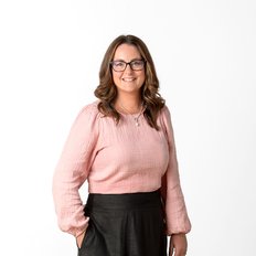 Katrina O'Carroll, Sales representative