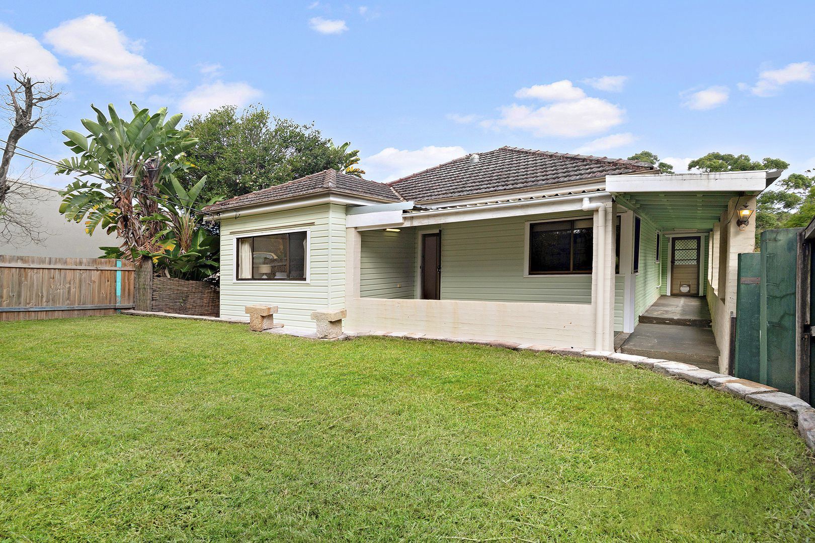 38 Queens Road, Asquith NSW 2077