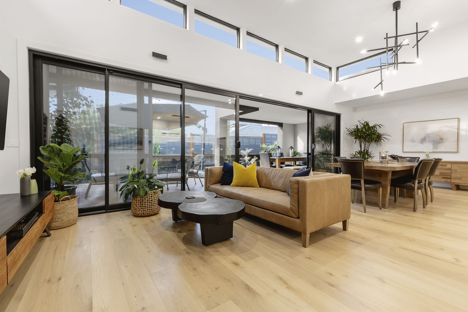 1B Mountfield Avenue, Malvern East Property History & Address