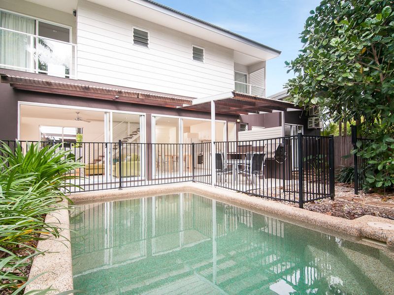 2 Oasis 8 Morning Close, PORT DOUGLAS QLD 4877, Image 0