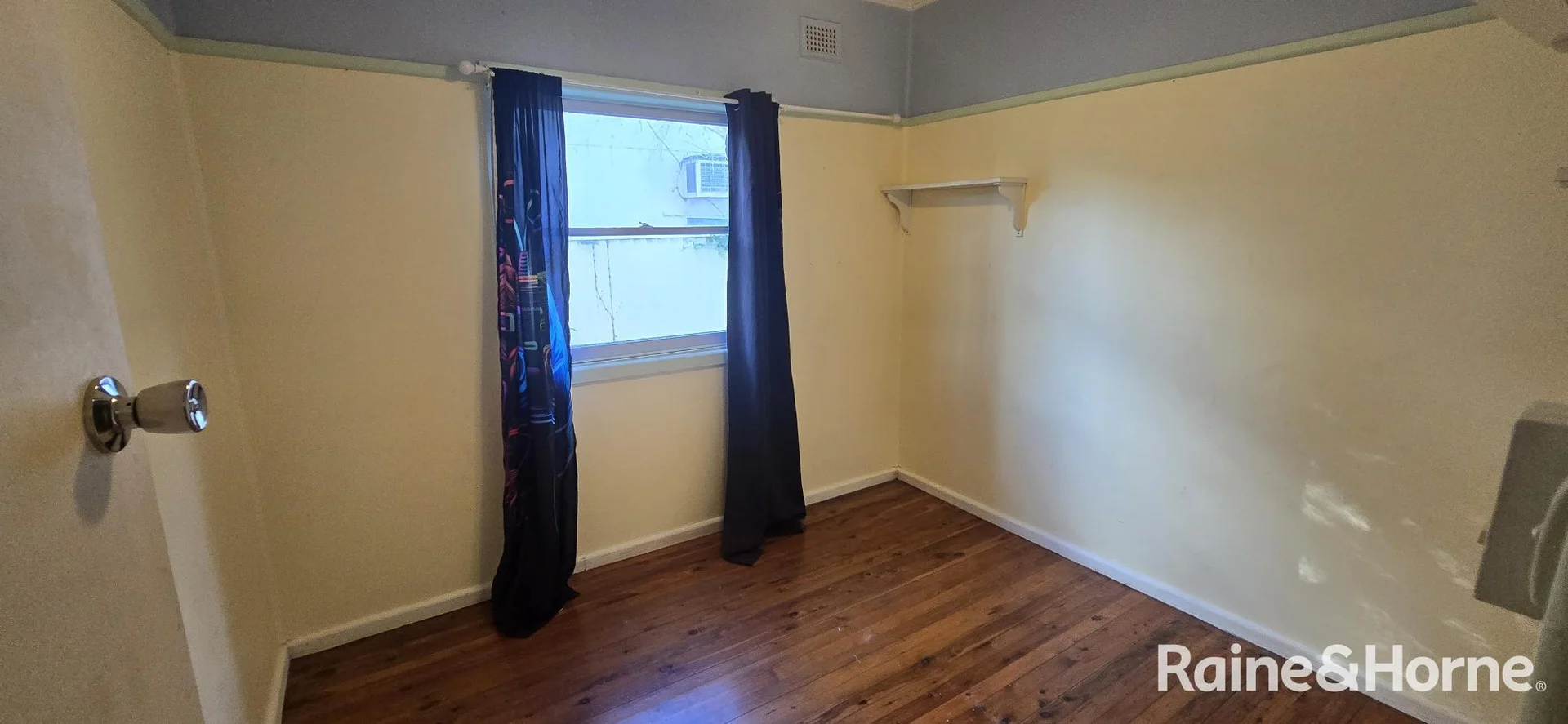 Additional image 9 of 6 James Street, Ingleburn NSW 2565