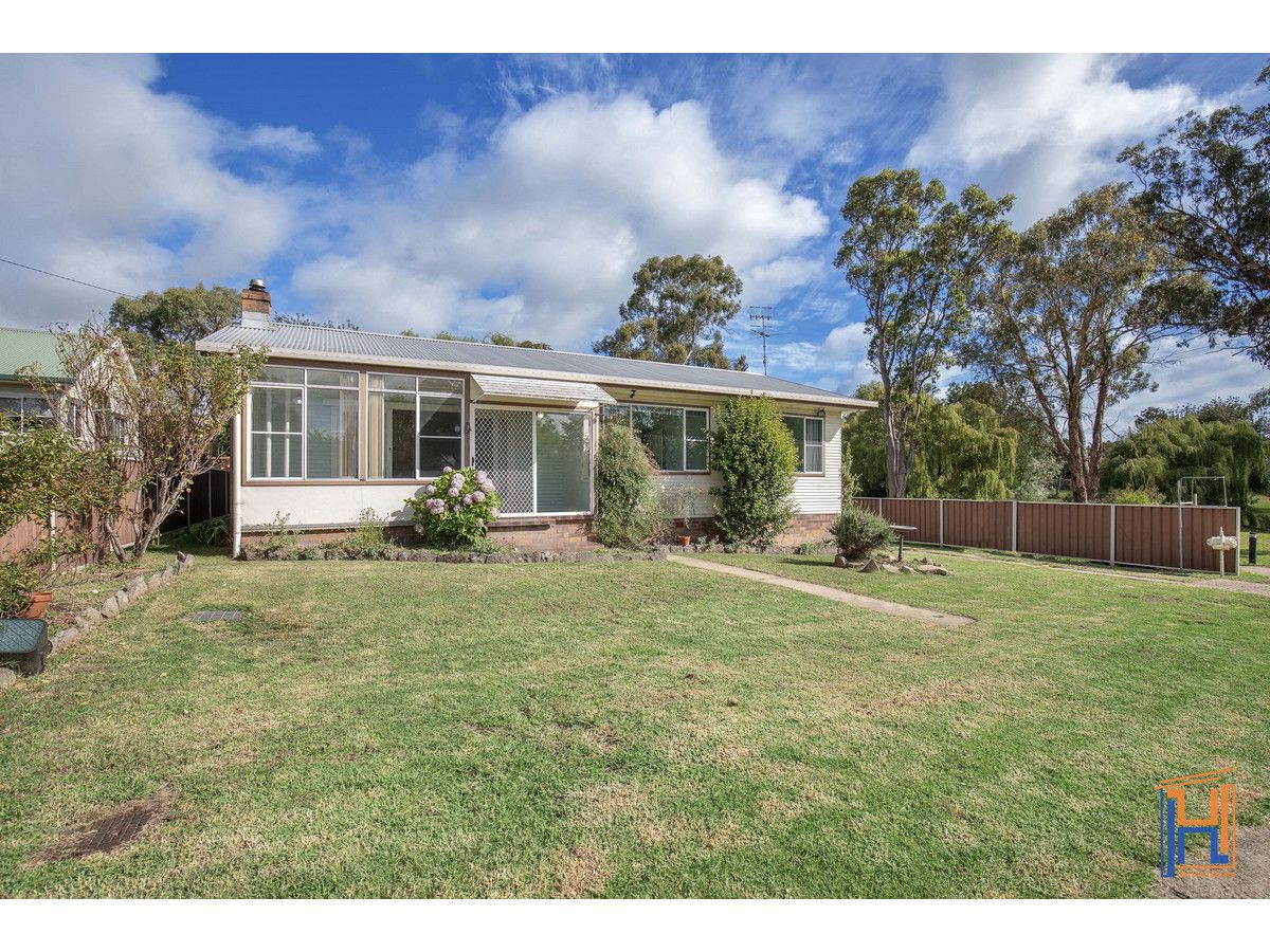 50 Rockvale Road, Armidale NSW 2350 Domain