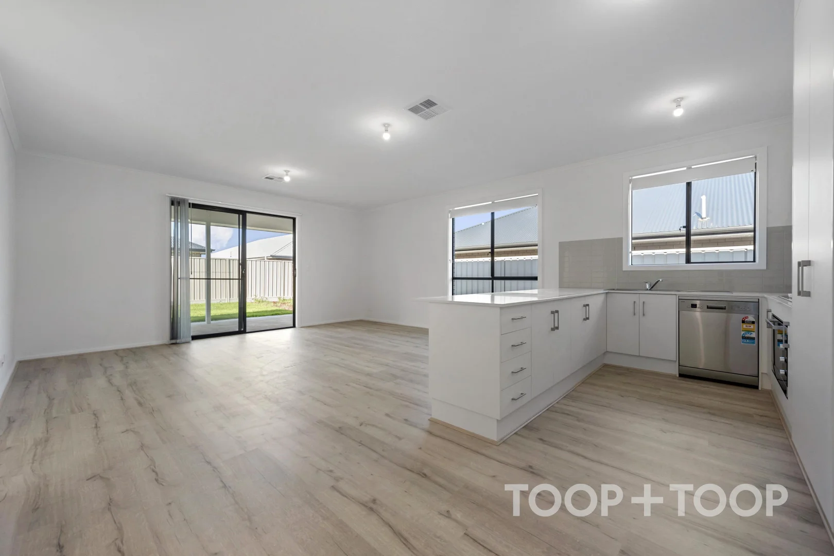 Additional image 2 of 316 Fradd East Road, Munno Para West SA 5115