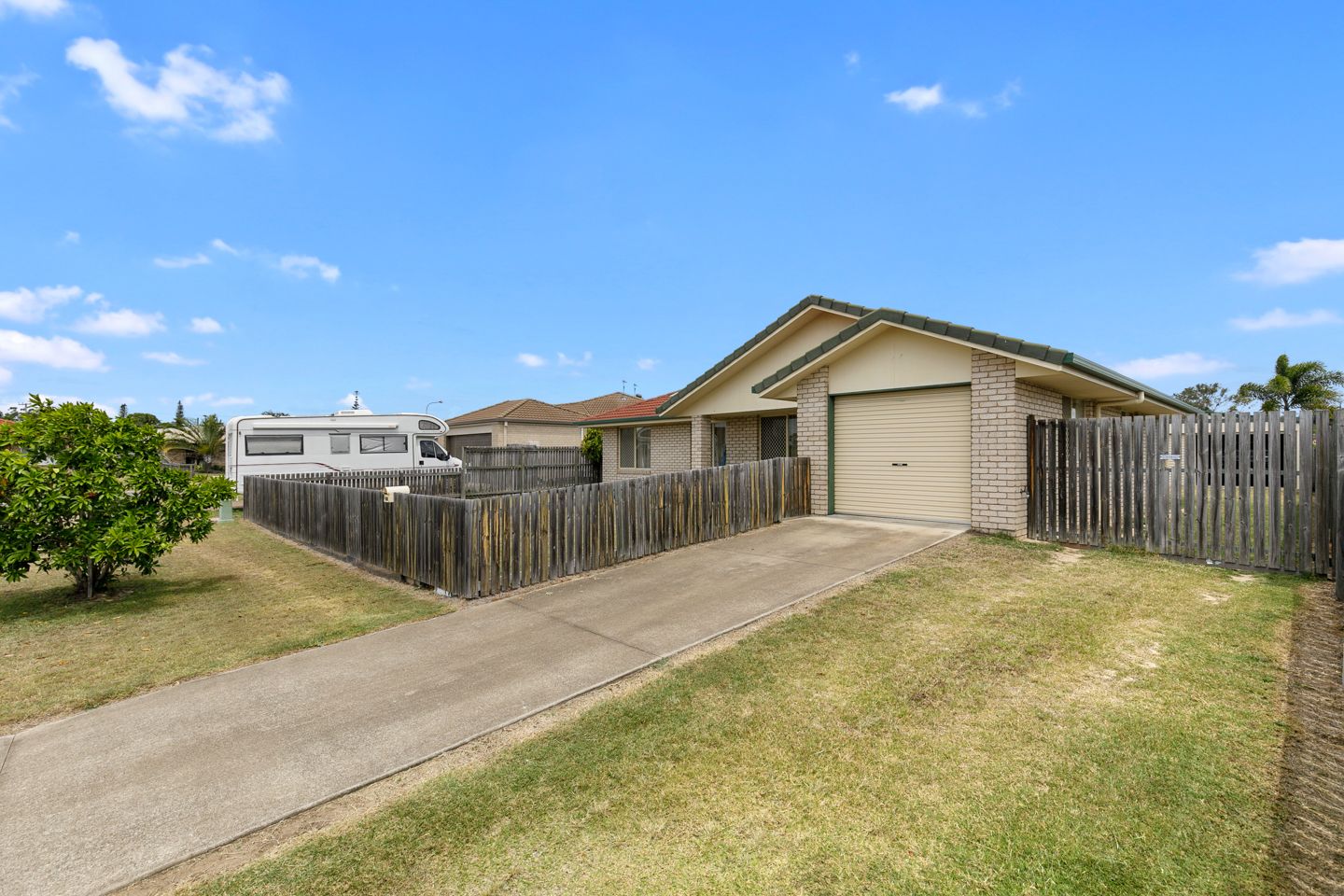 6 Gunsynd Way, Point Vernon QLD 4655, Image 1