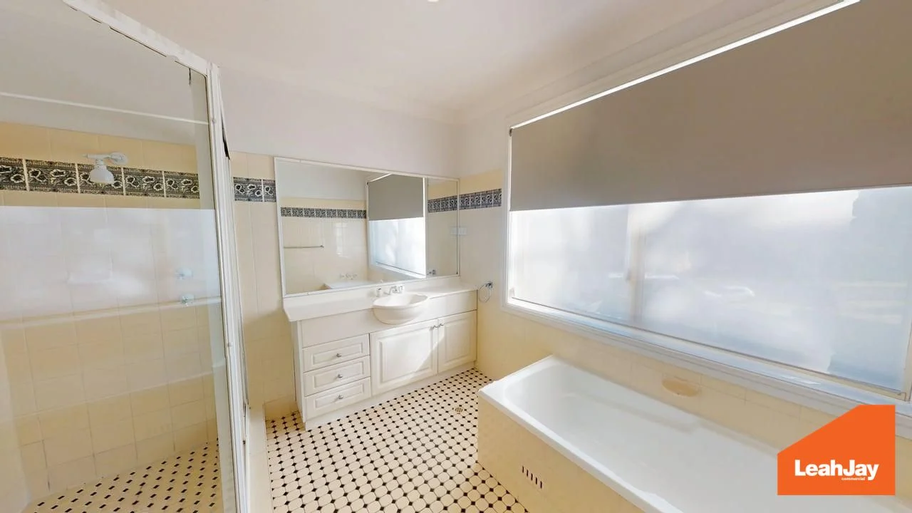 Additional image 12 of 4 Roscrea Crescent, Mount Hutton NSW 2290