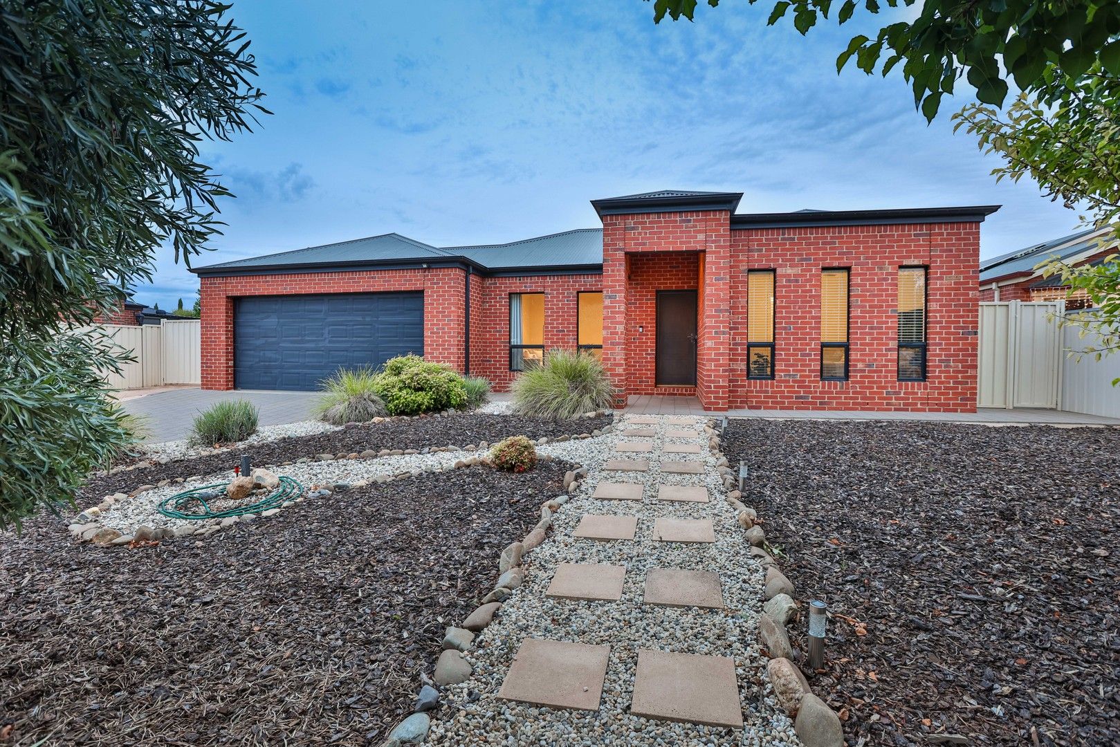 3 bedrooms House in 27 Jordan Avenue MILDURA VIC, 3500