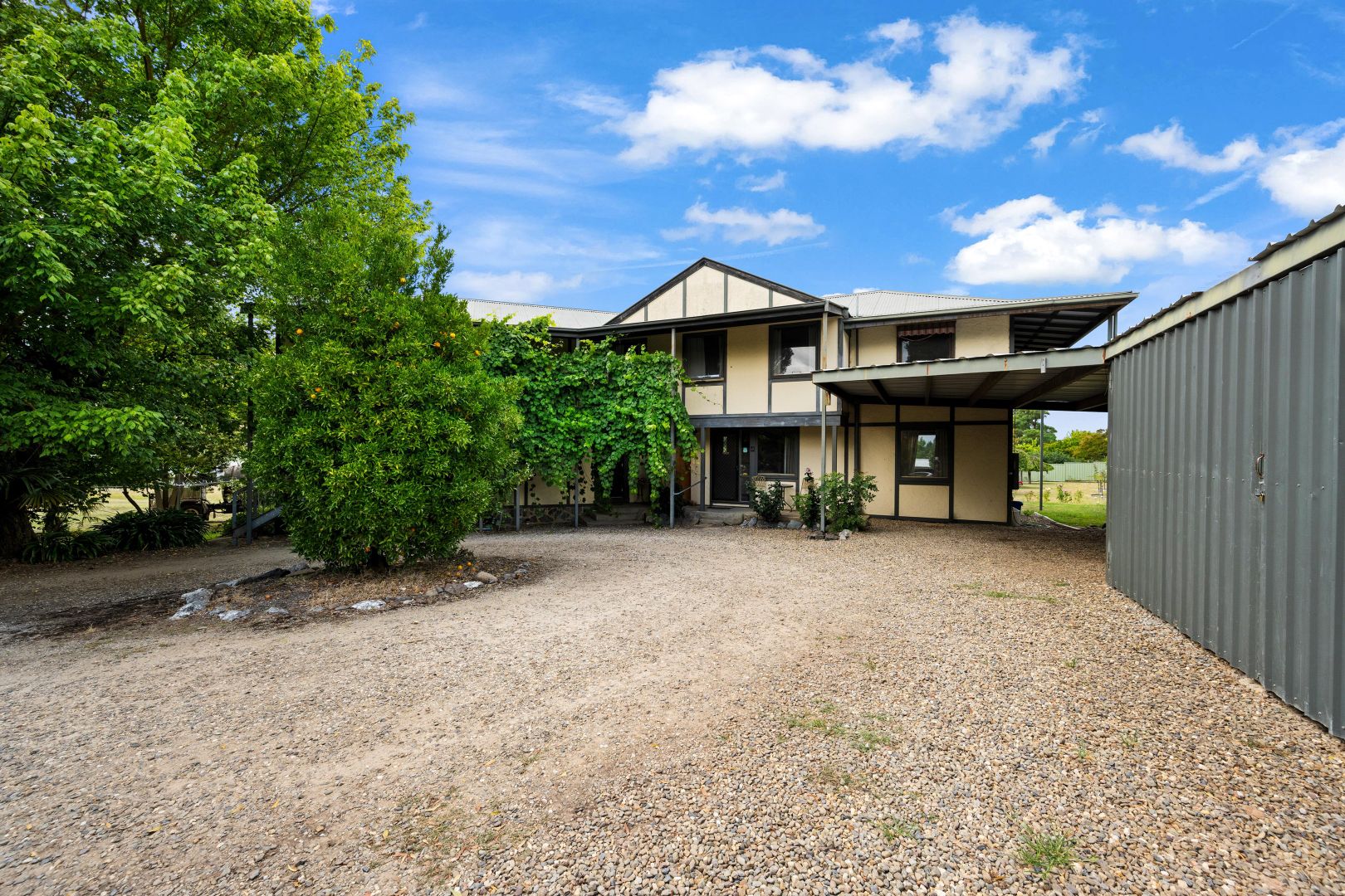 11 Hores Lane, Tawonga VIC 3697, Image 1