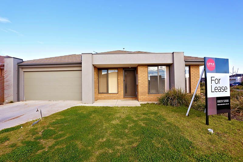 2 bedrooms House in 13 Sinclair Crescent TARNEIT VIC, 3029