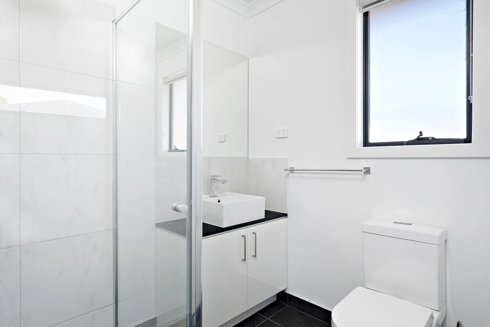 Additional image 5 of 2/5 Lorraine Street, Frankston VIC 3199