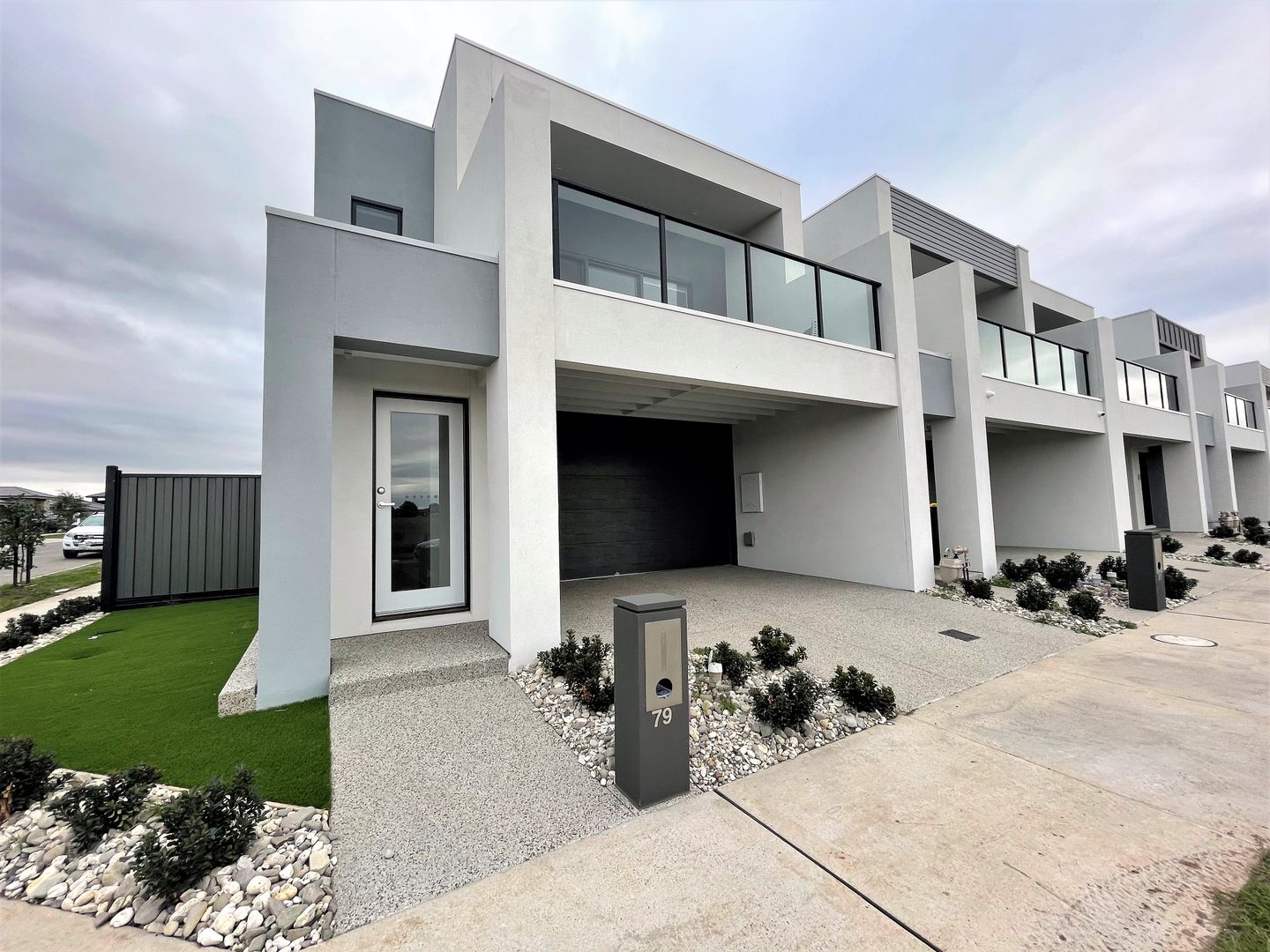 3 bedrooms Townhouse in 79 Juscelina Drive CRAIGIEBURN VIC, 3064