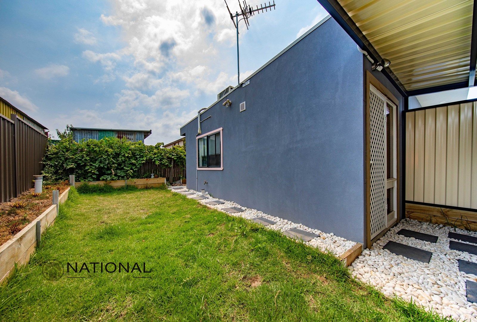 2 bedrooms House in 78a Robertson St MERRYLANDS NSW, 2160