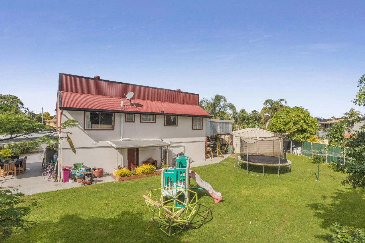 16 Winton Place, Beenleigh QLD 4207, Image 2