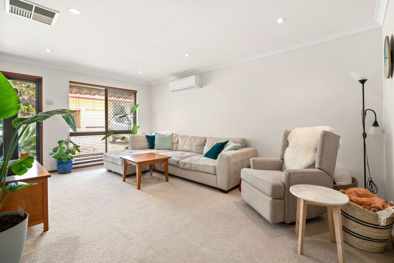 3/5 Kitchener Road, Melville WA 6156, Image 0